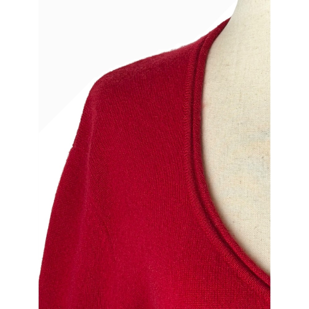 Investments Cashmere Sweater Women Large Red V Neck Knit Quiet Luxury Preppy - Picture 4 of 9